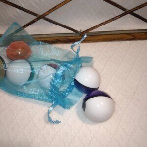 Pokemon Mystery Pokeball Set 6 Rainbow Colors 2 Inch Mini Figures Blind Bag Coll